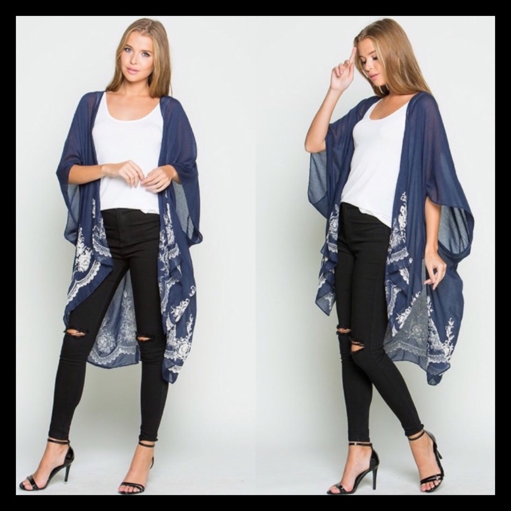 Floral Embroidered Kimono 💥ONLY 2 LEFT💥 - Picture 1 of 2